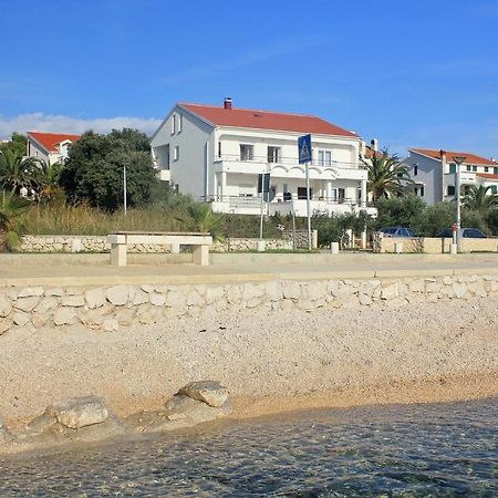 Apartments By The Sea Novalja, Pag - 9326 ภายนอก รูปภาพ