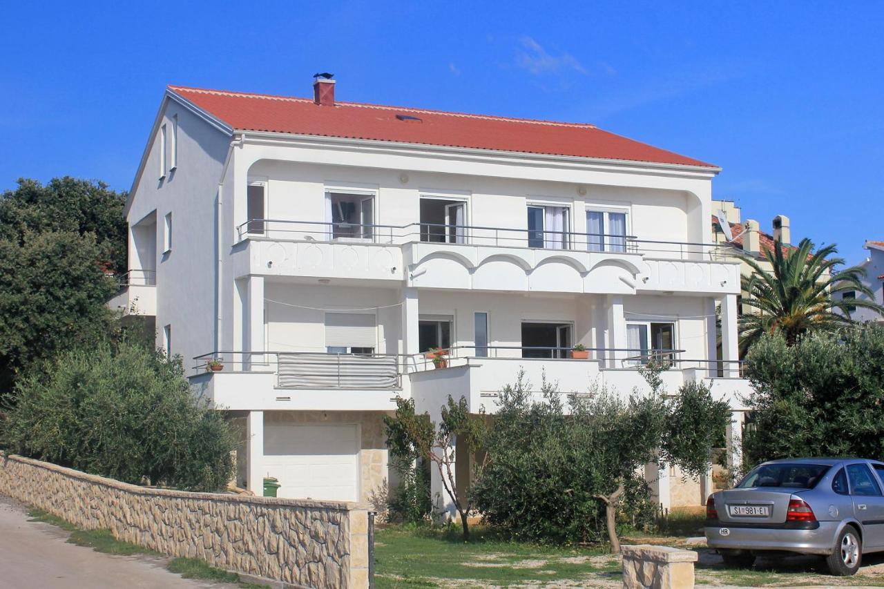 Apartments By The Sea Novalja, Pag - 9326 ภายนอก รูปภาพ